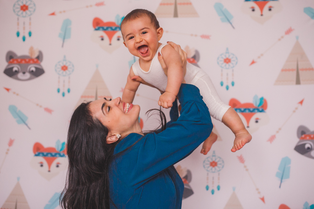 fotografa de familia em curitiba - acompanhamento trimestral Eduardo 6 meses estudio