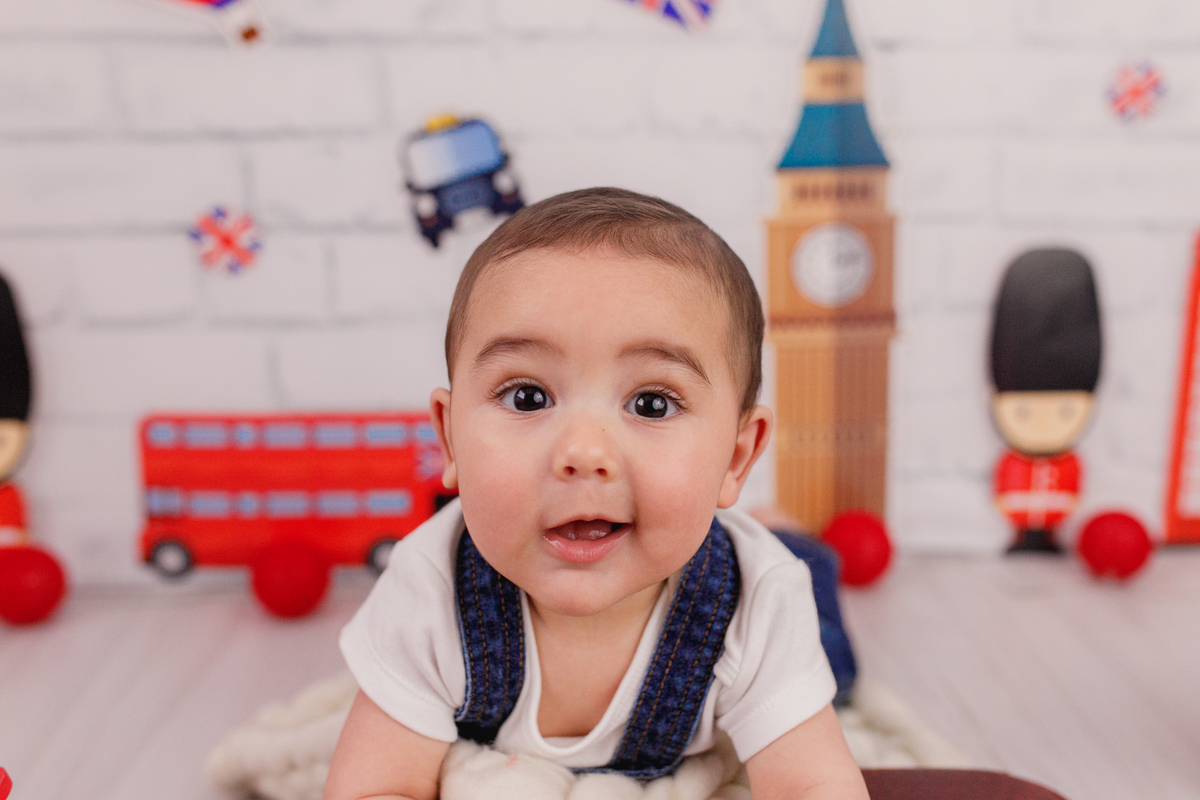 fotografa familia curitiba - acompanhamento mensal - estúdio Gabriel 6 meses