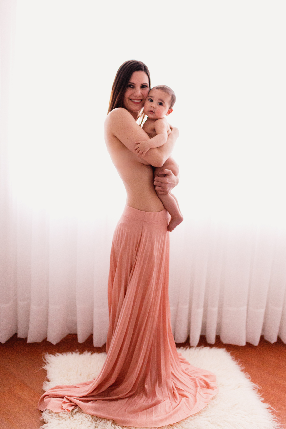 fotografa familia curitiba - acompanhamento mensal - estúdio Gabriel 6 meses