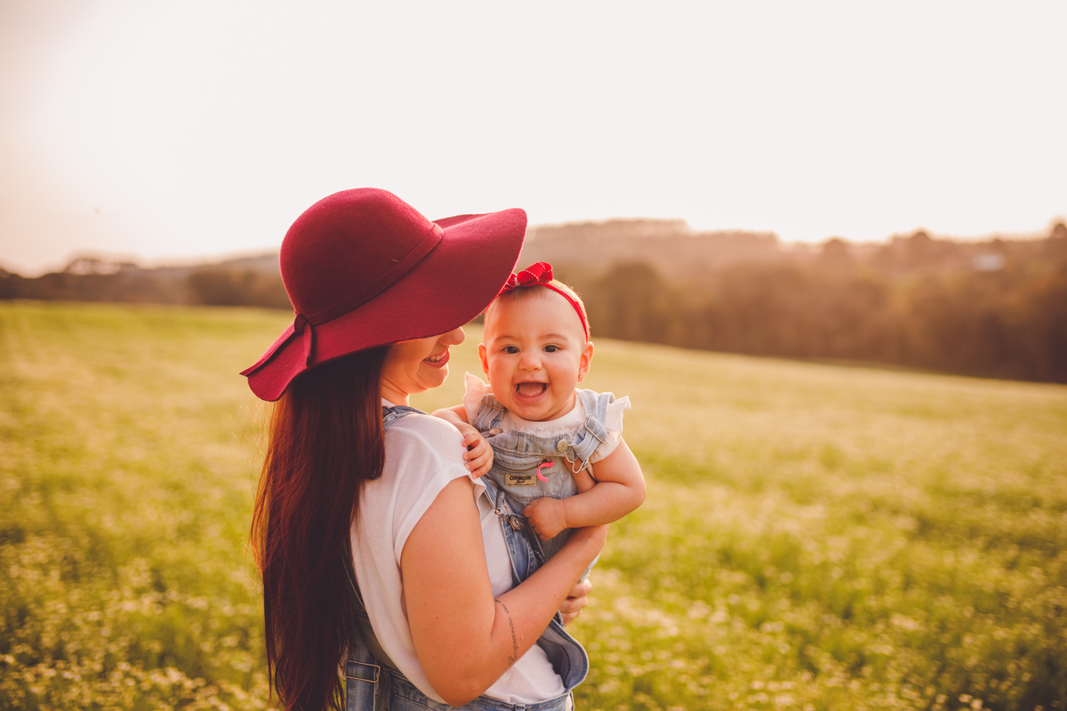 fotografa familia curitiba - ensaio externo camomila Helena 7 meses