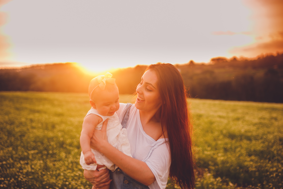 fotografa familia curitiba - ensaio externo camomila Helena 7 meses
