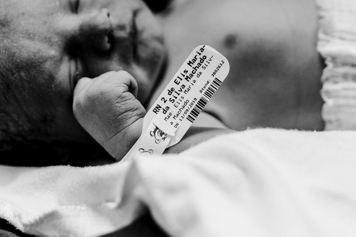 fotografa familia em curitiba - nascimento gemeras Enzo e Gael - hospital graças