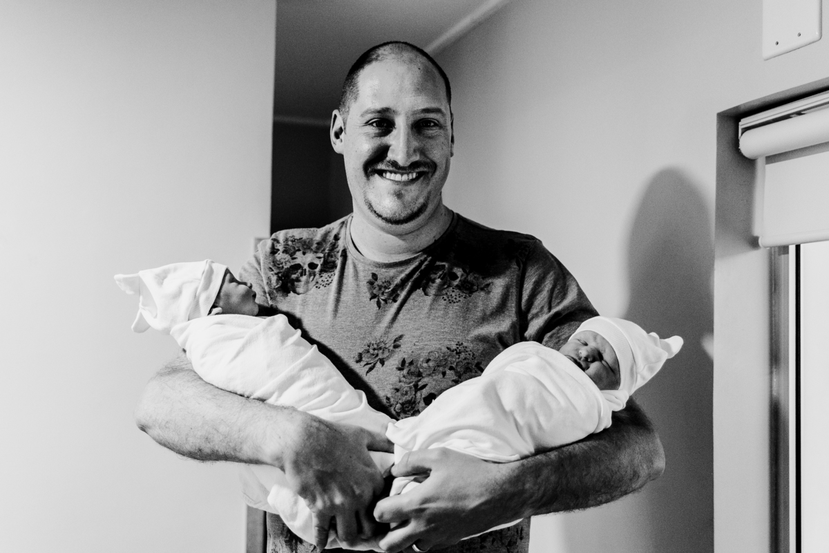 fotografa familia em curitiba - nascimento gemeras Enzo e Gael - hospital graças