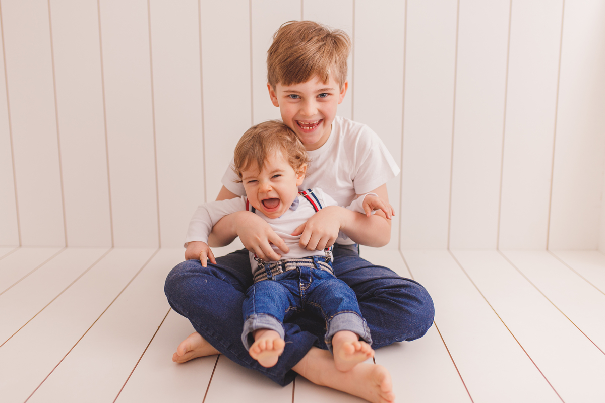 fotografa familia curitiba - smash the cake Rafael pequeno principe