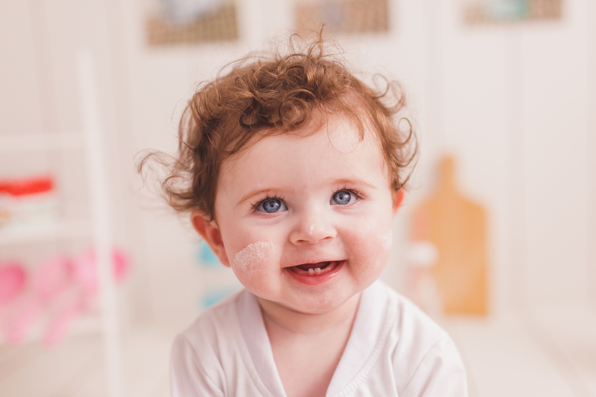 fotografa familia curitiba - ensaio acompanhamento cozinheira Clarice 8 meses