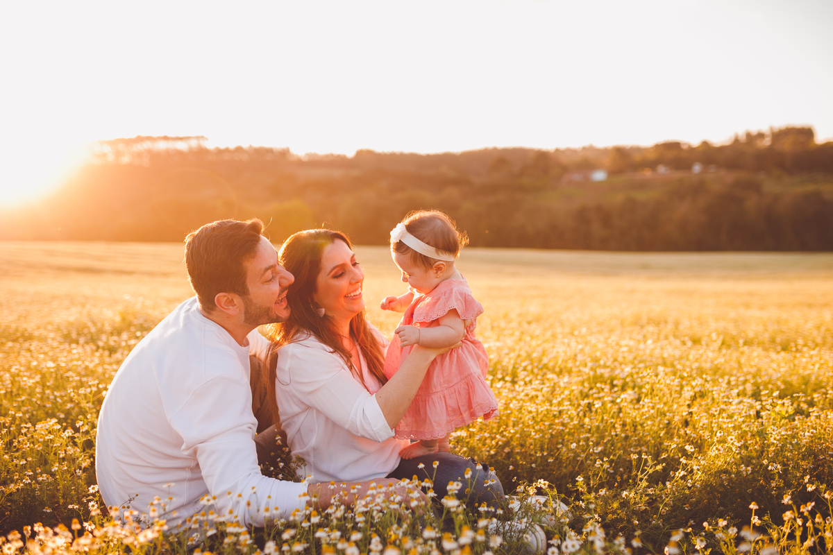 fotografa familia curitiba - ensaio externo campo camomila