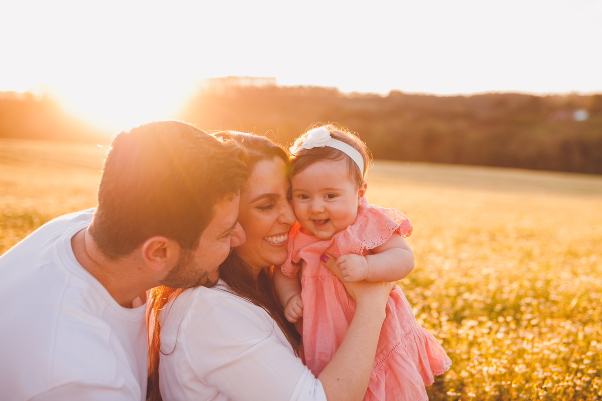 fotografa familia curitiba - ensaio externo campo camomila