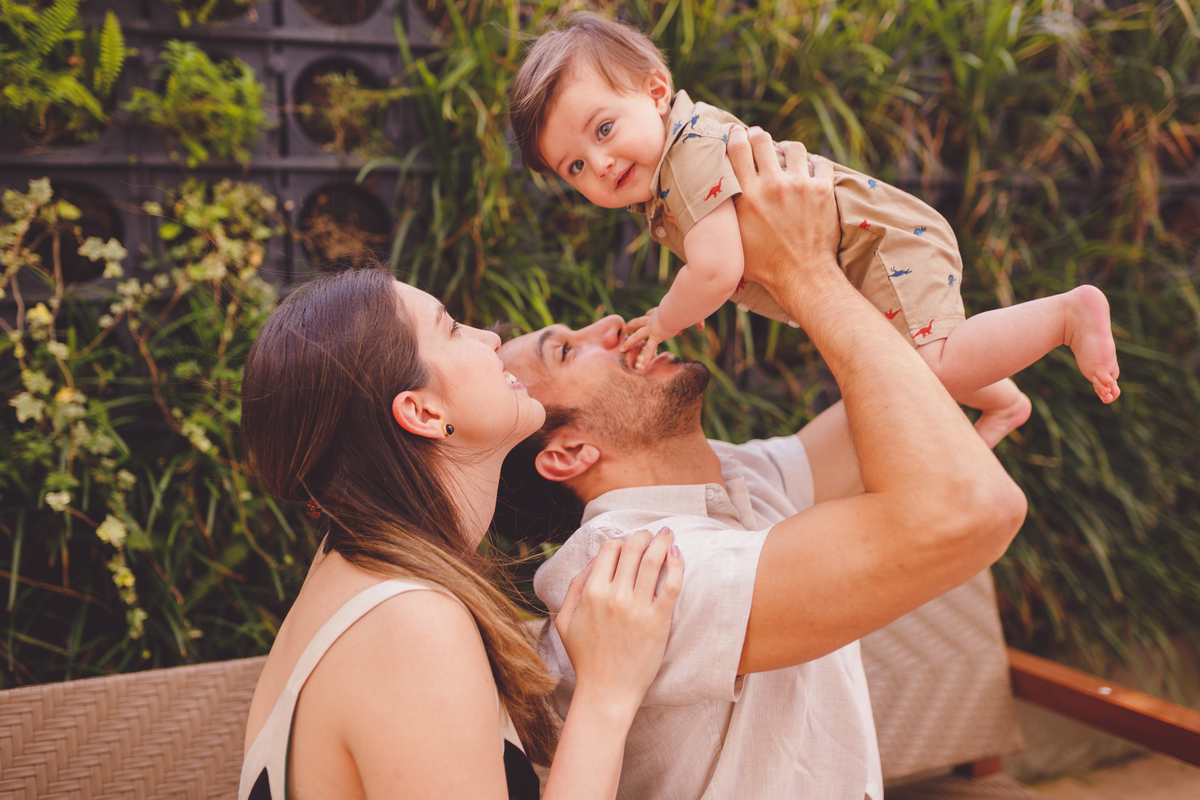 fotografa familia curitiba - ensaio externo acompanhamento 6 meses italo