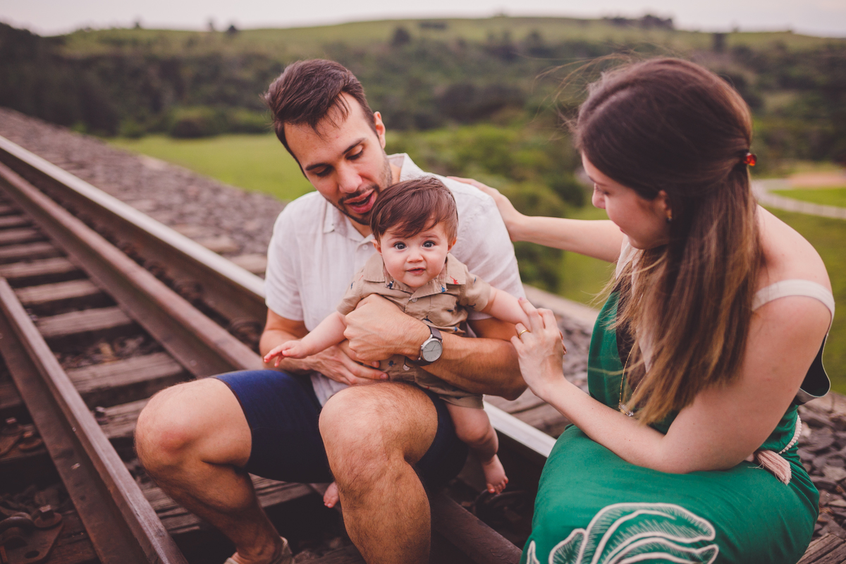 fotografa familia curitiba - ensaio externo acompanhamento 6 meses italo