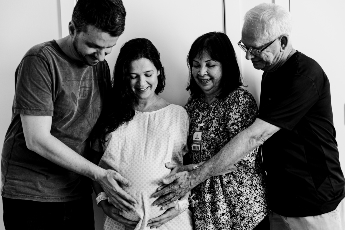 fotografa familia curitiba - nascimento gêmeos Arthur e victoria