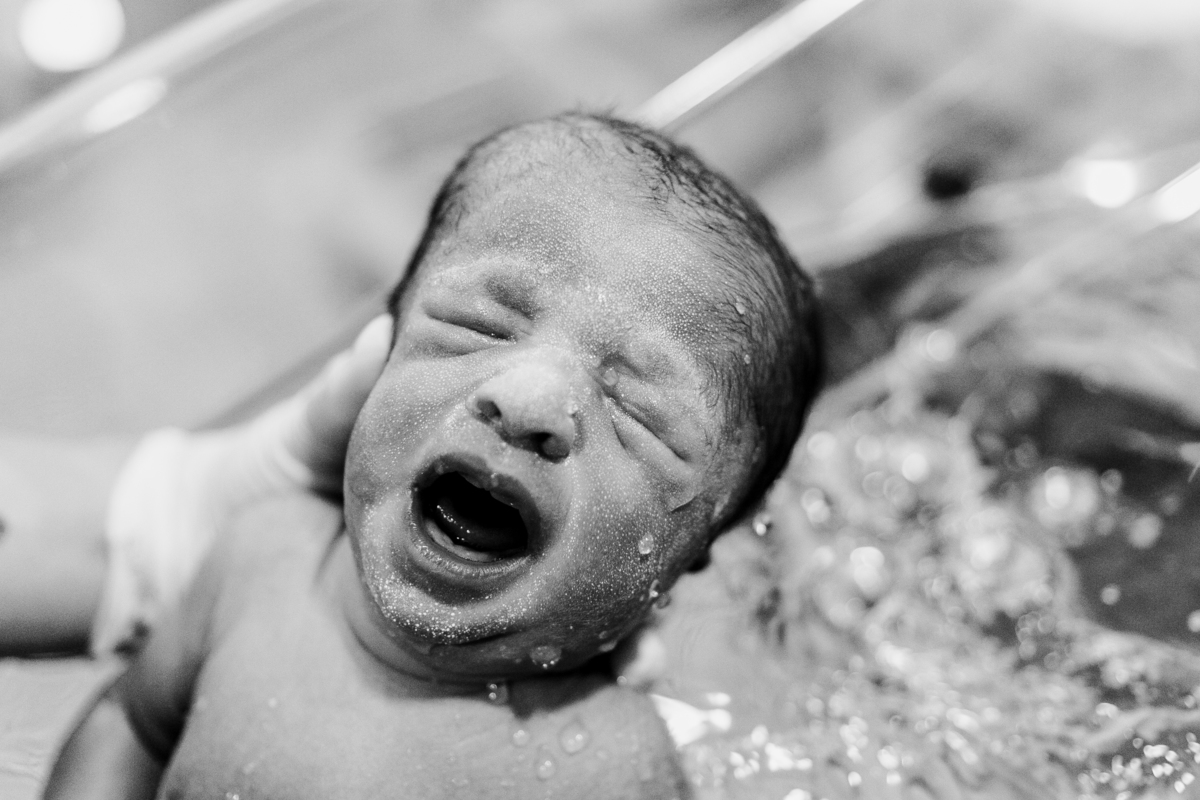 fotografa familia curitiba - nascimento gêmeos Arthur e victoria