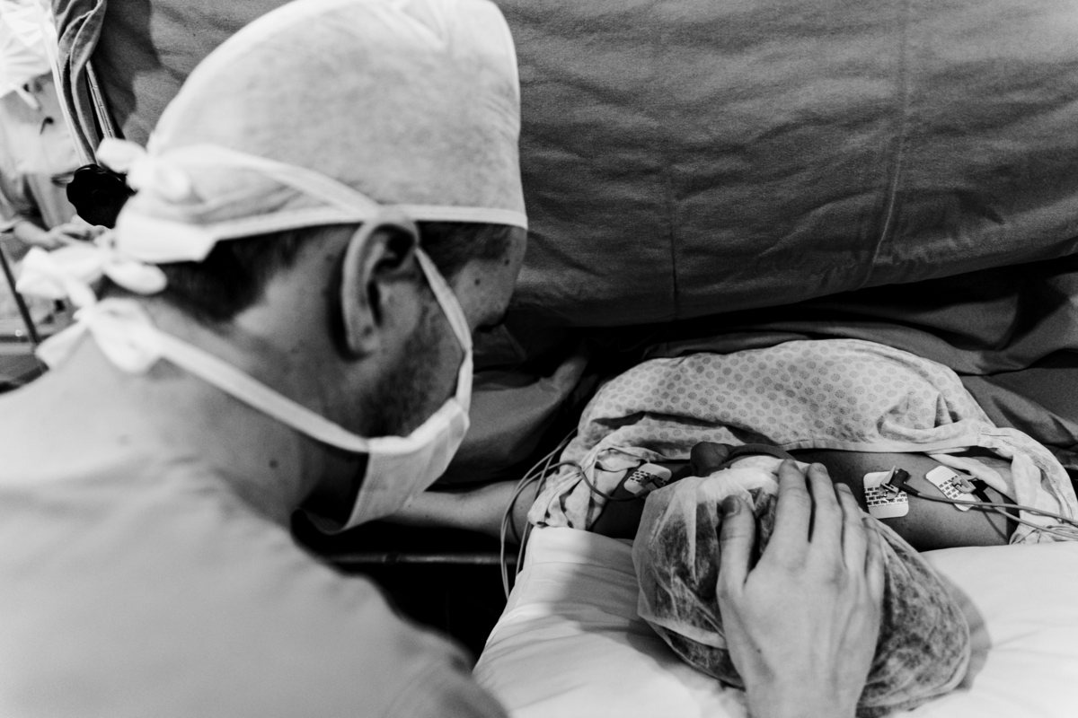 fotografa familia curitiba - nascimento gêmeos Arthur e victoria