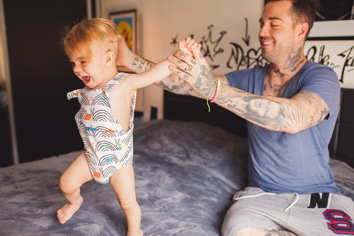 fotografa familia curitiba - ensaio lifestyle em casa moses