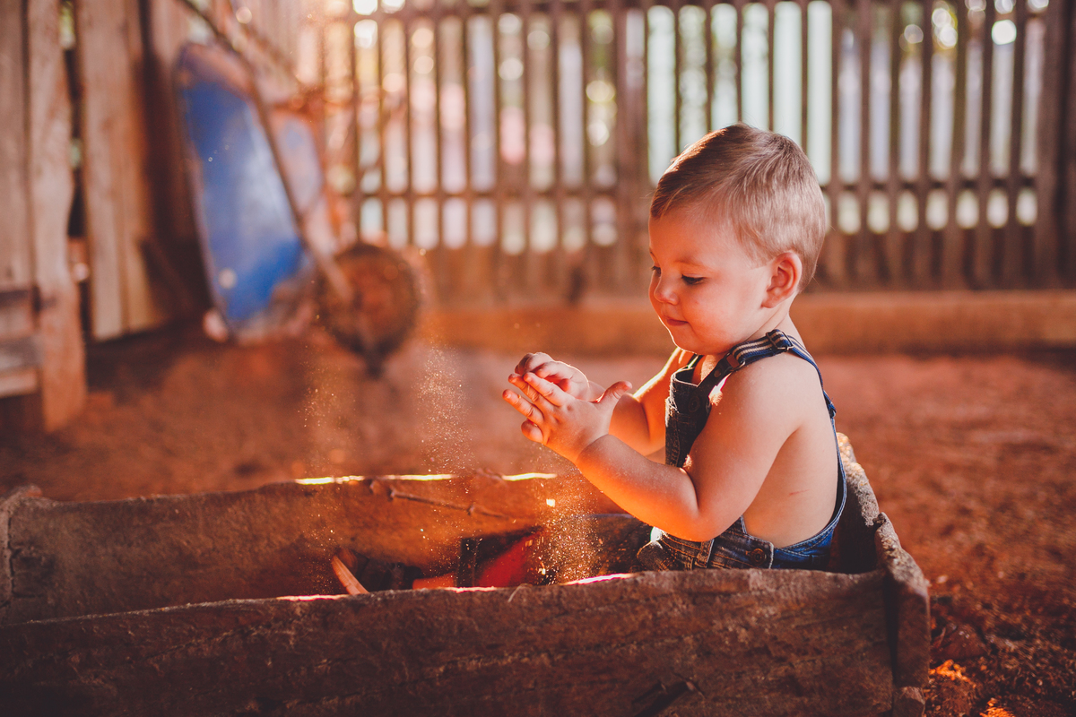 fotografa familia curitiba - ensaio externo bebe por do sol