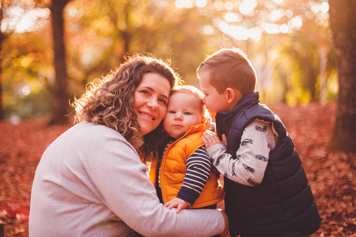 fotografa familia curitiba - ensaio externo acompanhamento 8 meses bosque papa
