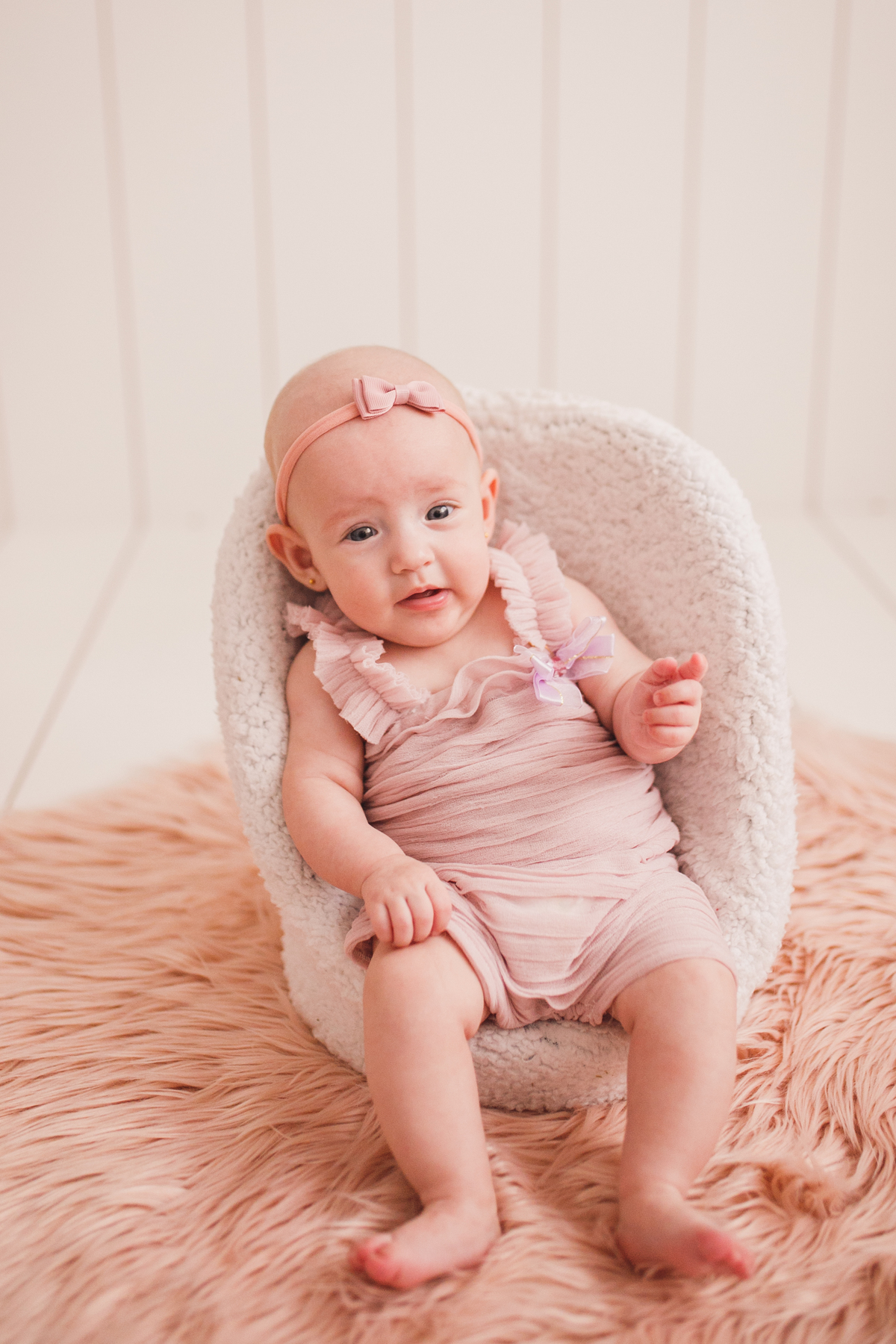 fotografa familia curitiba - acompanhamento estúdio bebe menina olivia