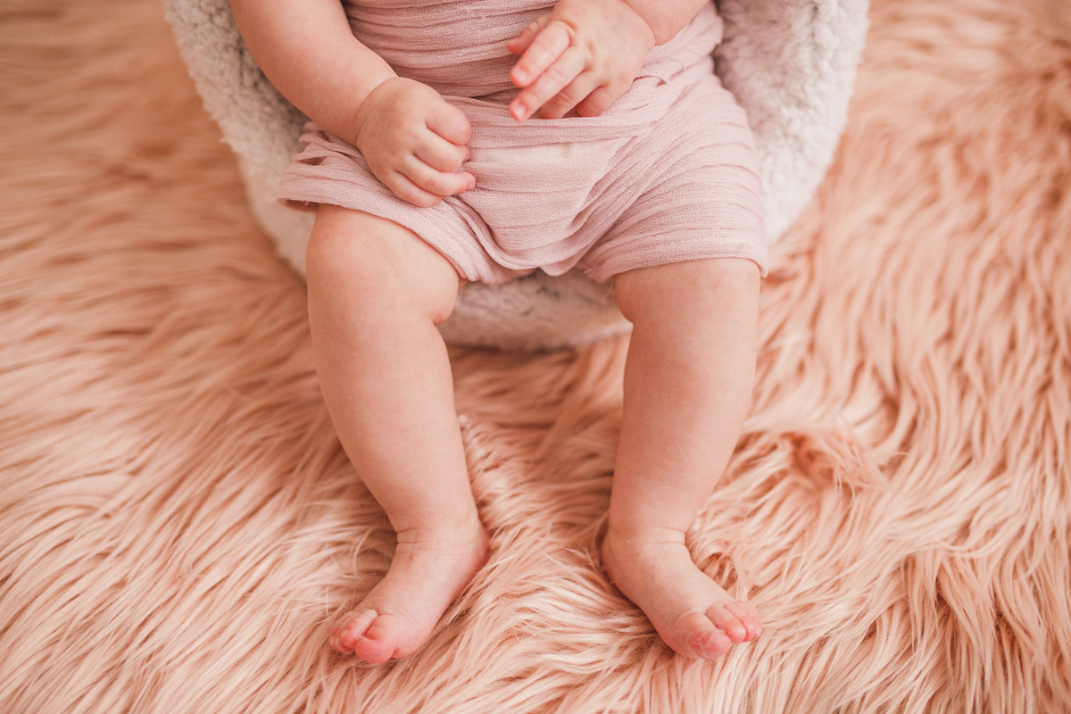 fotografa familia curitiba - acompanhamento estúdio bebe menina olivia