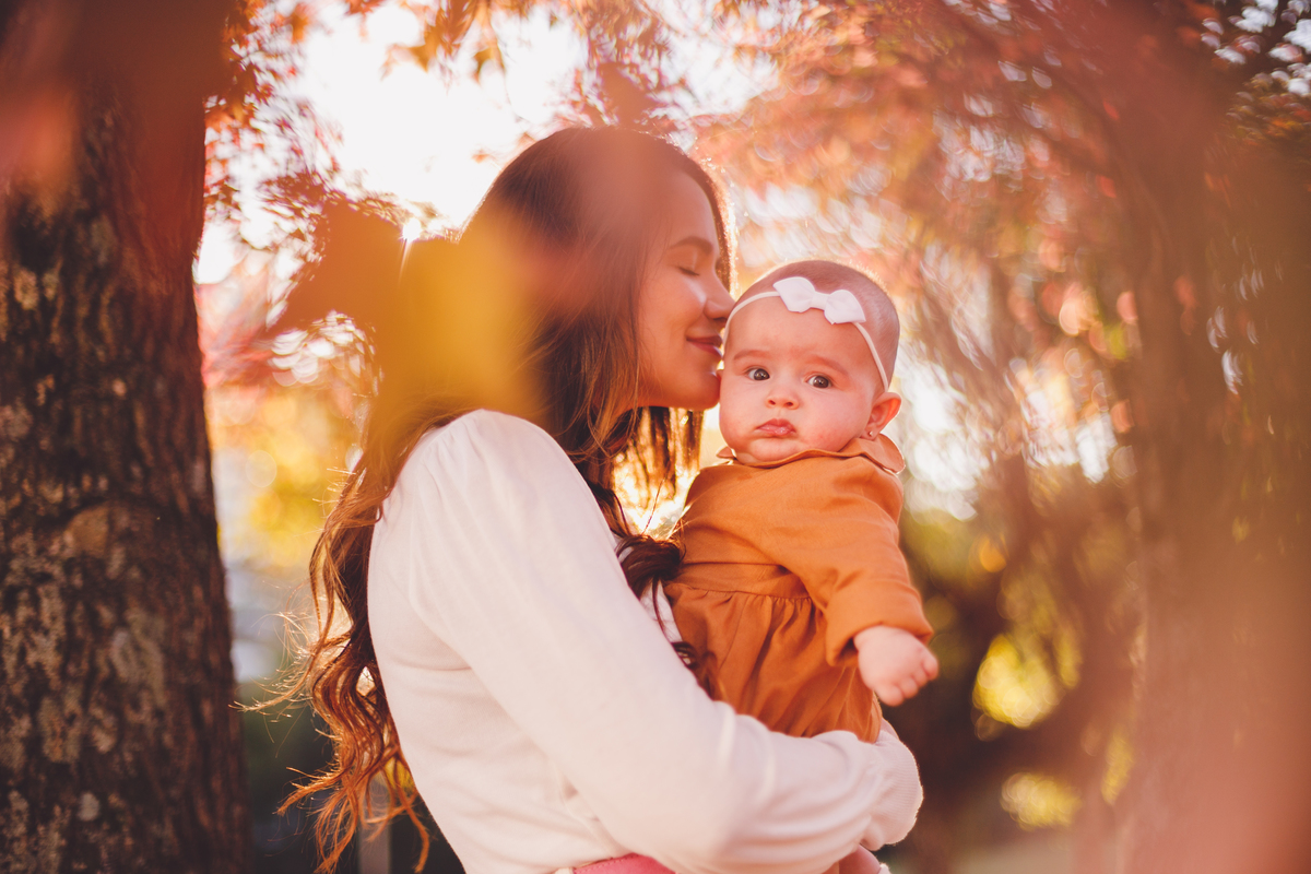 fotografa familia curitiba - ensaio externo bebe 4 meses bosque outono