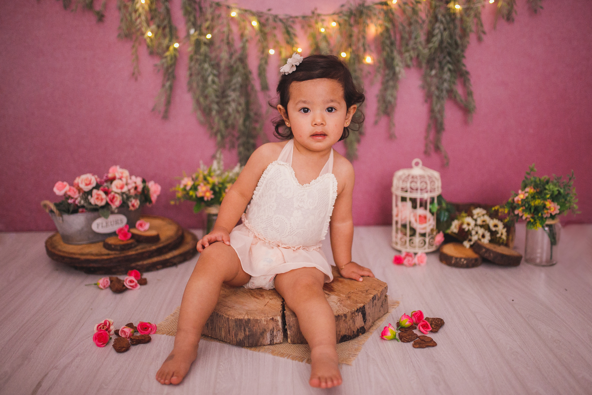 fotografa familia curitiba - ensaio estudio cerejeiras menina bebe