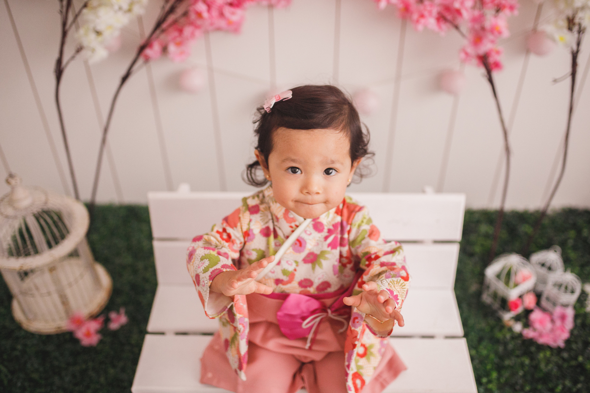 fotografa familia curitiba - ensaio estudio cerejeiras menina bebe