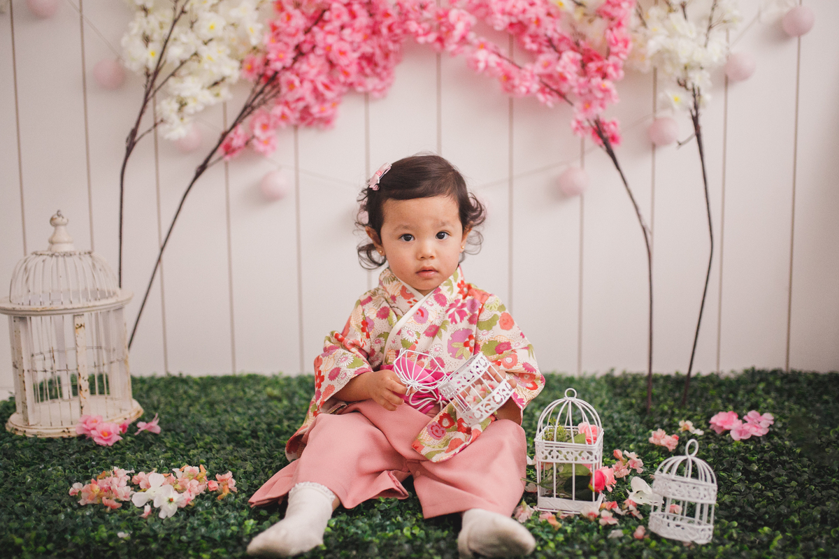 fotografa familia curitiba - ensaio estudio cerejeiras menina bebe