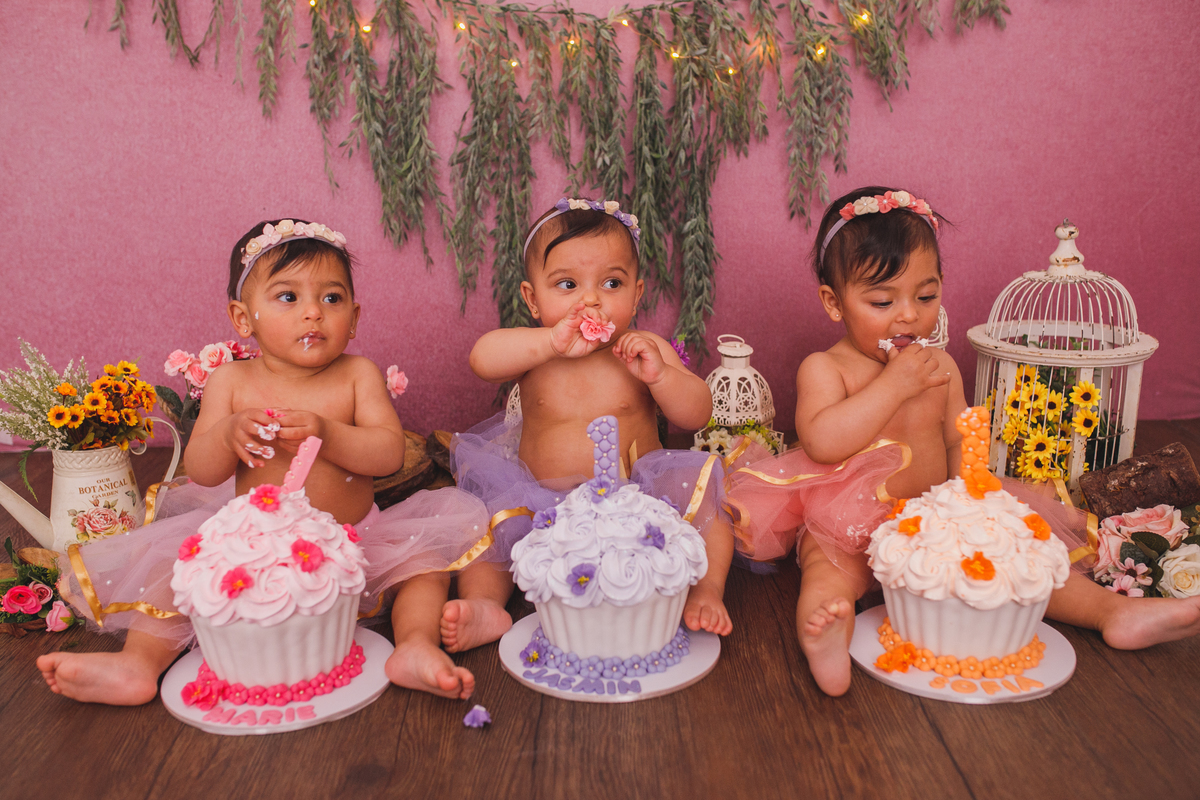 fotografa familia Curitiba - smash the cake trigemeas