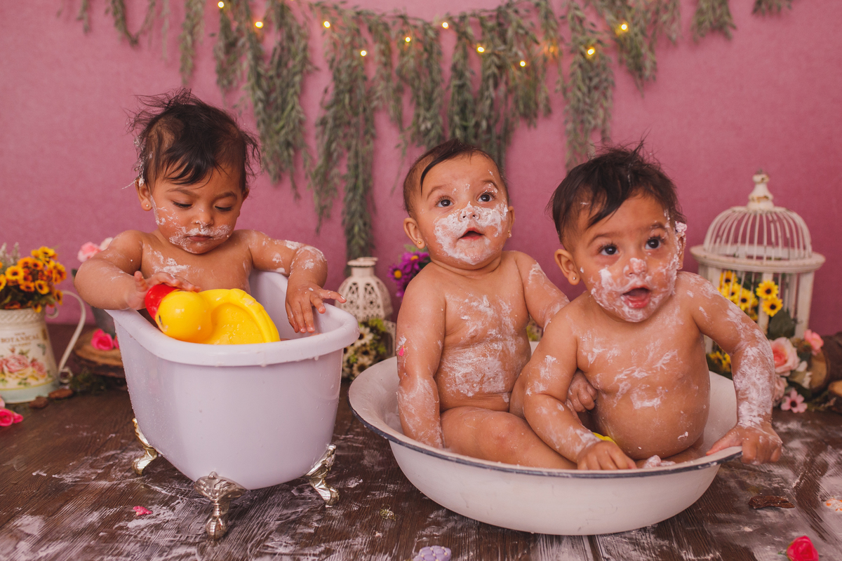 fotografa familia Curitiba - smash the cake trigemeas