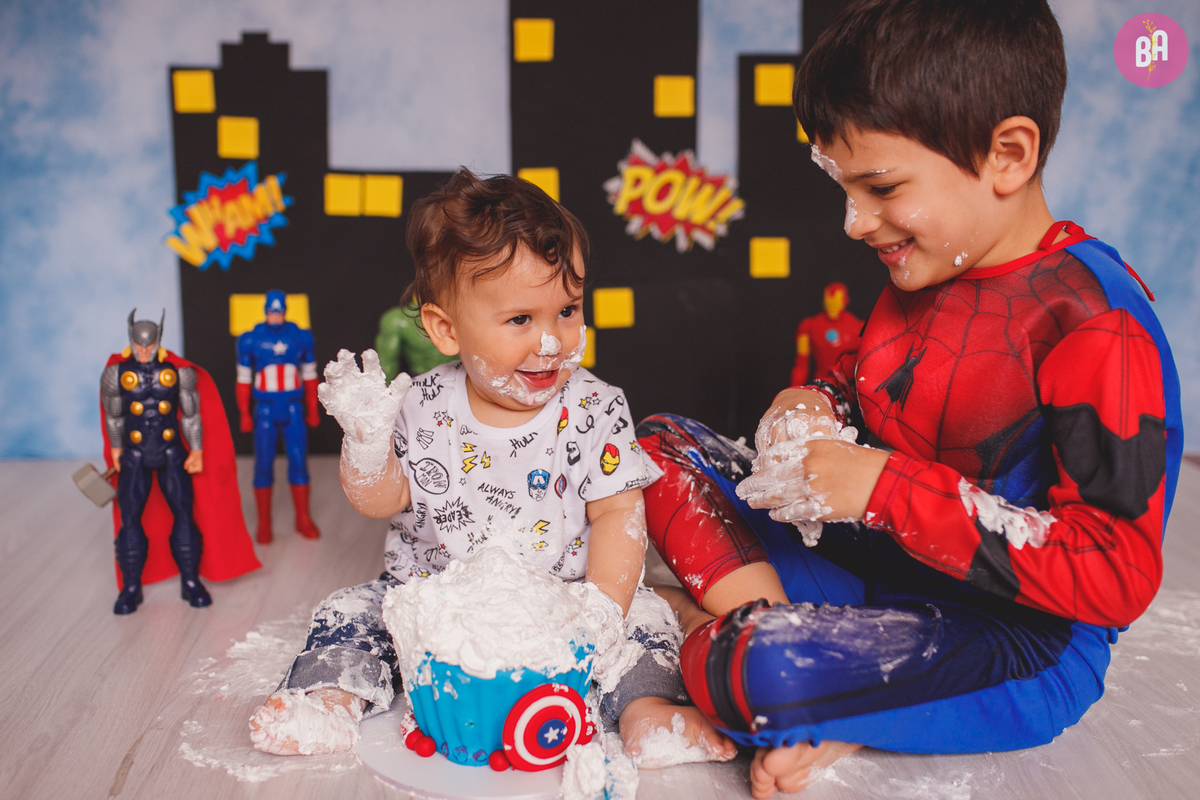 fotografa familia curitiba - ensaio estúdio bolo smash the cake