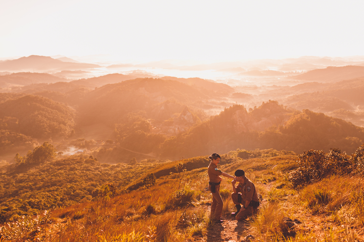 fotografa familia Curitiba - nascer do sol morro do cal familia dany