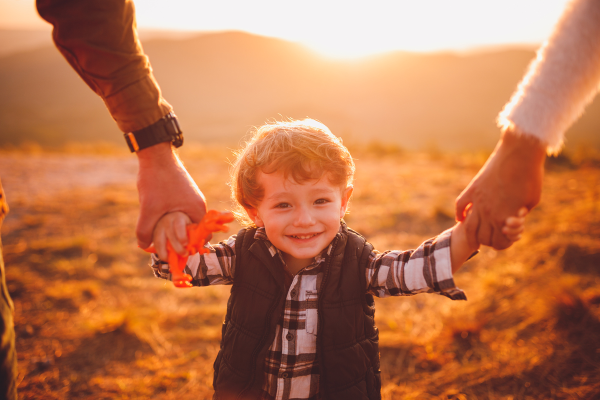 fotografa familia Curitiba - nascer do sol morro do cal familia dany