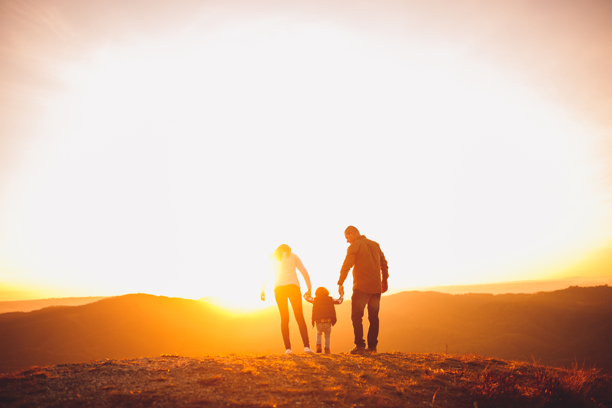 fotografa familia Curitiba - nascer do sol morro do cal familia dany