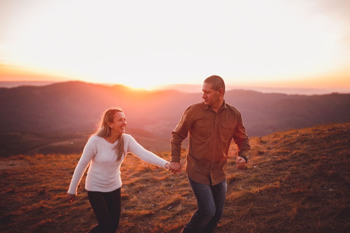 fotografa familia Curitiba - nascer do sol morro do cal familia dany