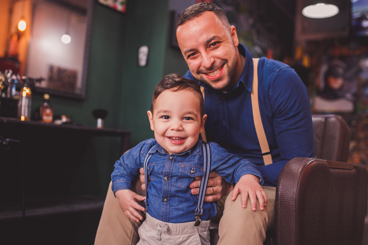 fotografa familia curitiba - dia dos pais noah barbearia