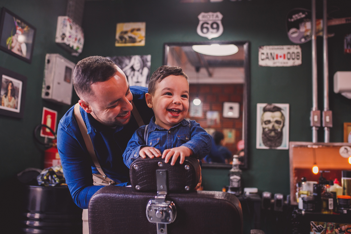 fotografa familia curitiba - dia dos pais noah barbearia