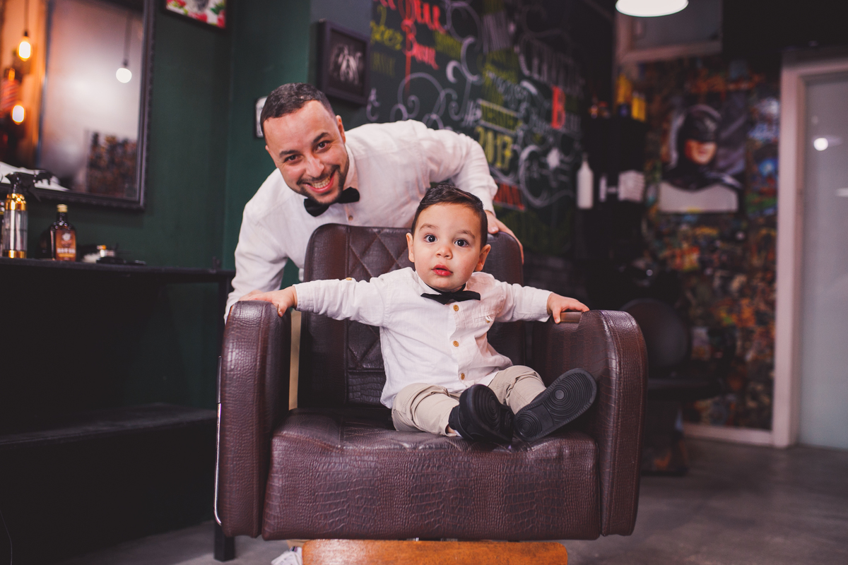 fotografa familia curitiba - dia dos pais noah barbearia