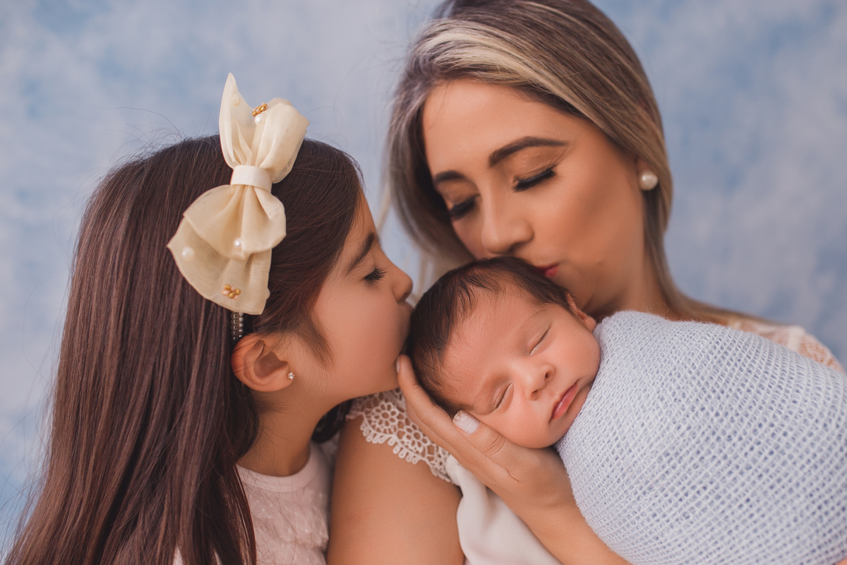 fotografa familia Curitiba - bebe estudio recen nascido