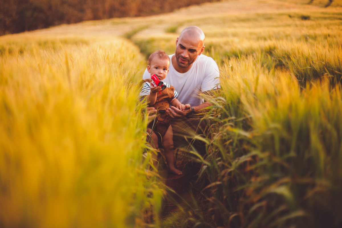 fotografa familia curitiba - ensaio externo camomila trigo bebe 1 ano