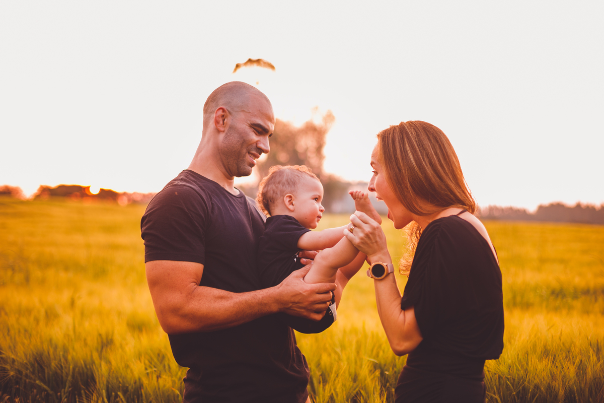 fotografa familia curitiba - ensaio externo camomila trigo bebe 1 ano