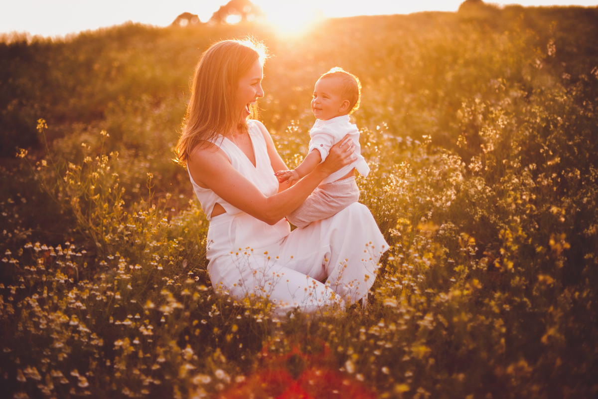 fotografa familia curitiba - ensaio externo camomila trigo bebe 1 ano