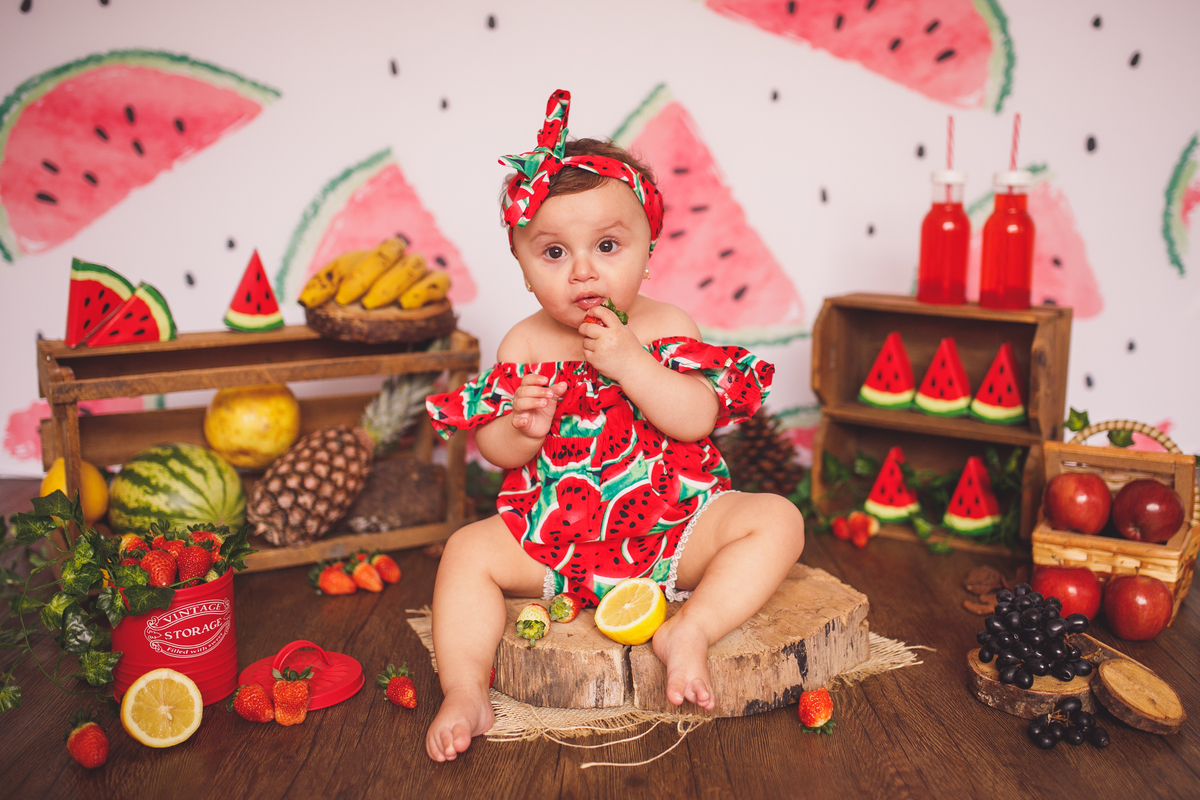 fotografa familia curitiba - ensaio com frutas - smash the fruit