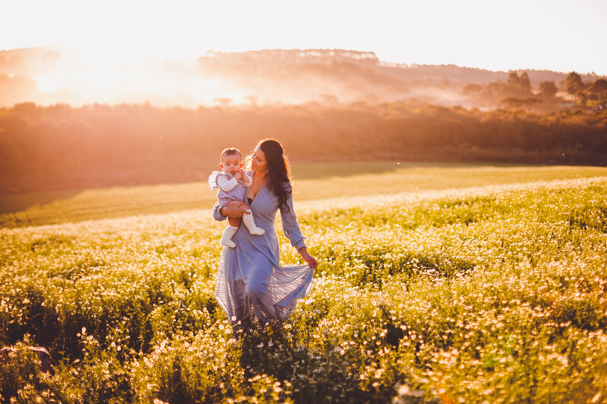 fotografa familia curitiba - ensaio externo camomila bebe menina 