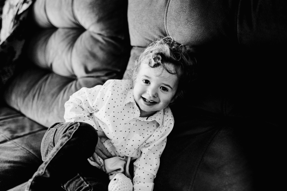 fotografa familia Curitiba - lifestyle em casa Mateus 3 meses