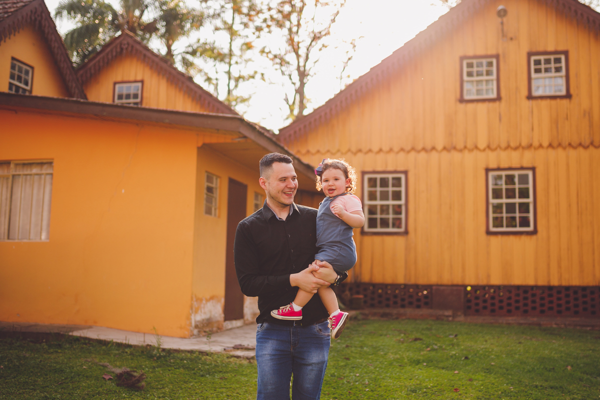 fotografa familia Curitiba - ensaio externo Livia colonia witmarsun