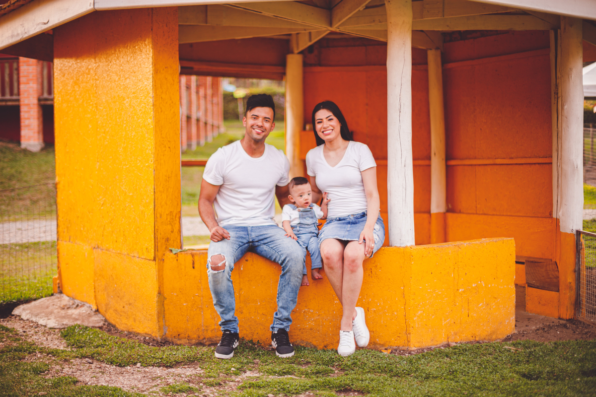 fotografa familia curitiba - bernardo comes animais 