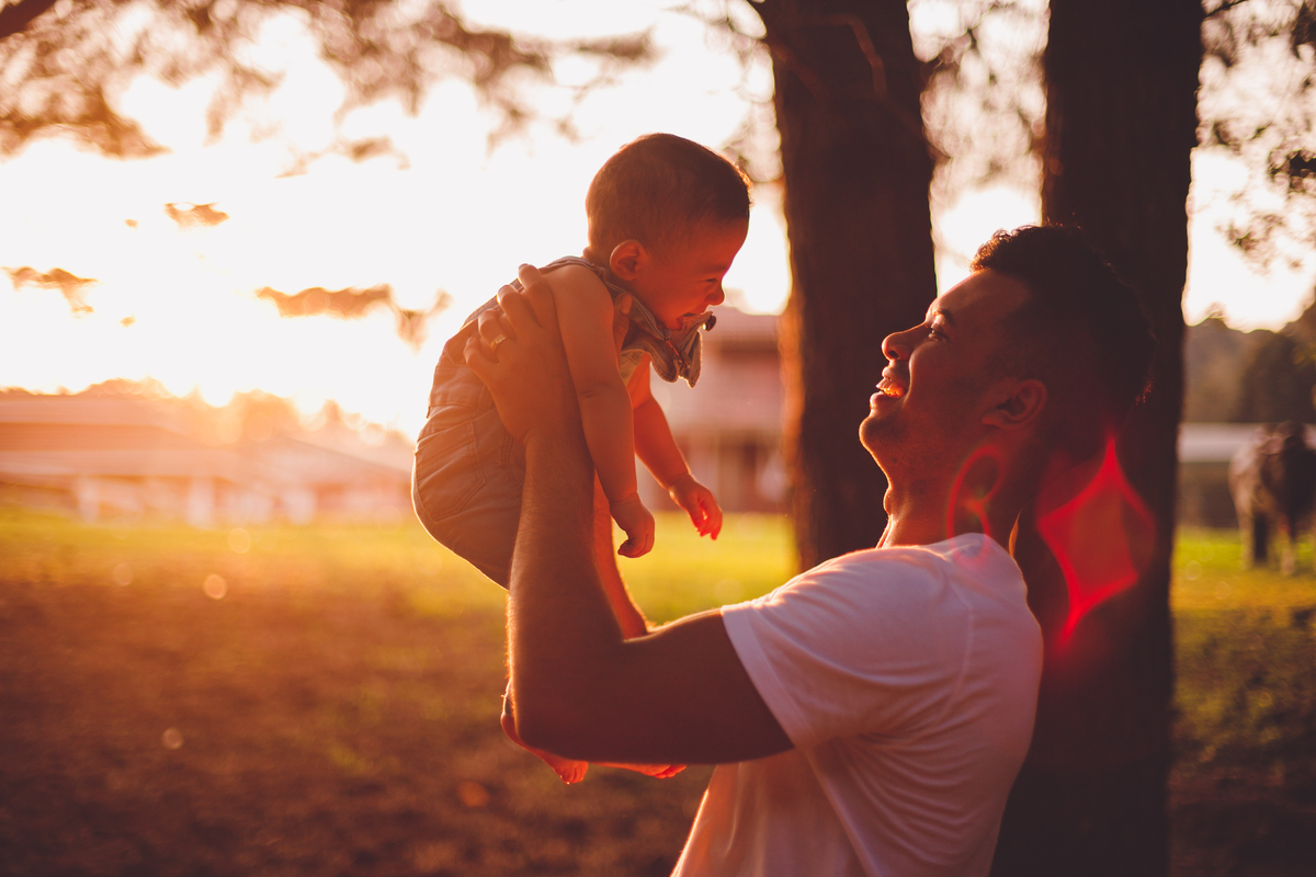 fotografa familia curitiba - bernardo comes animais 