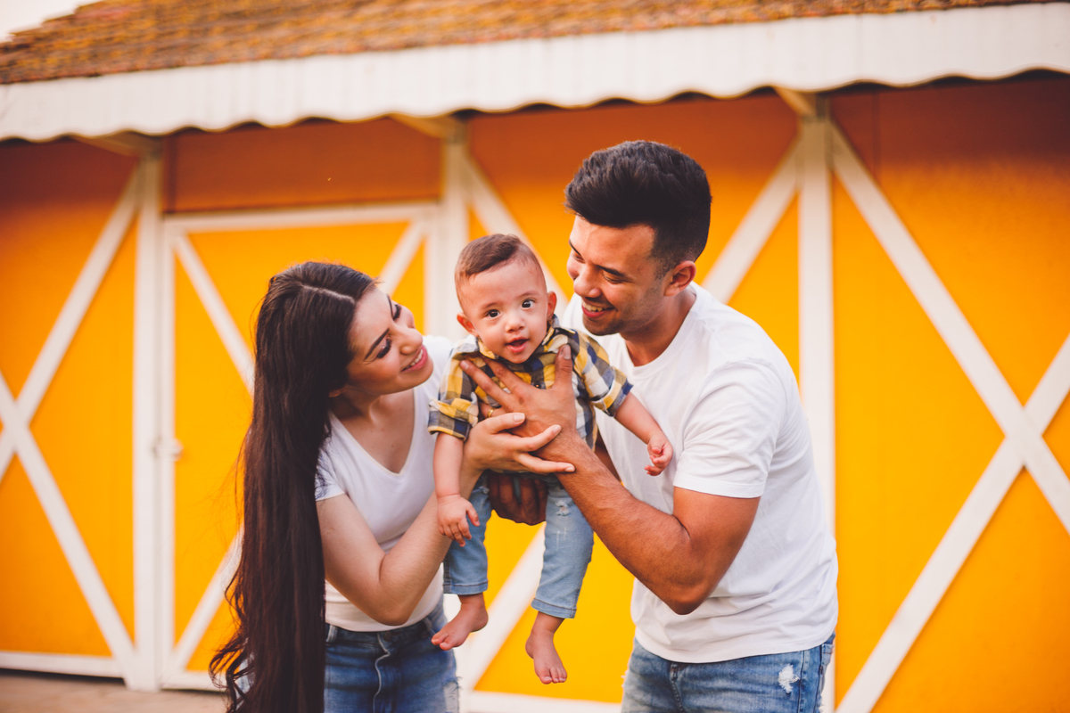 fotografa familia curitiba - bernardo comes animais 