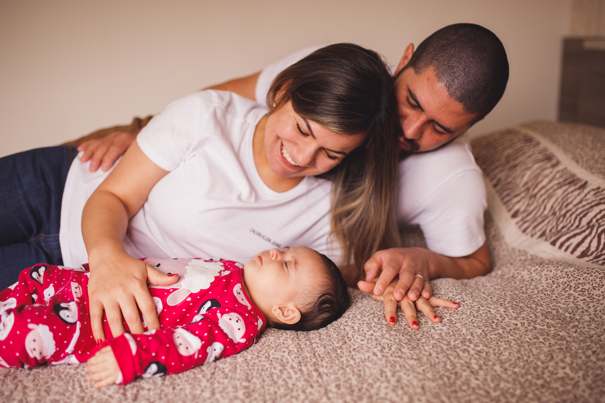 fotografa familia curitiba - lifestyle Valentina em casa