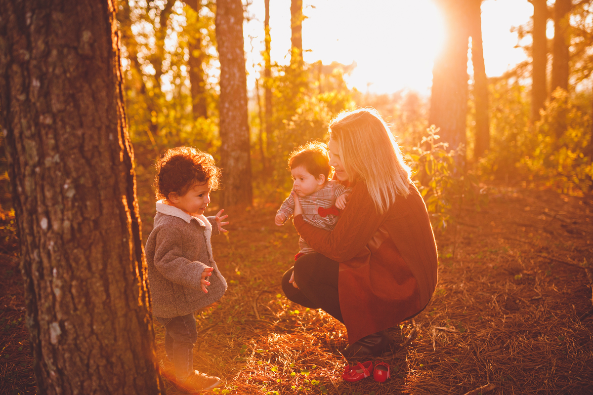 fotografa familia curitiba - ensaio. nascer do. sol aurora 6 meses acompanhamento bebe