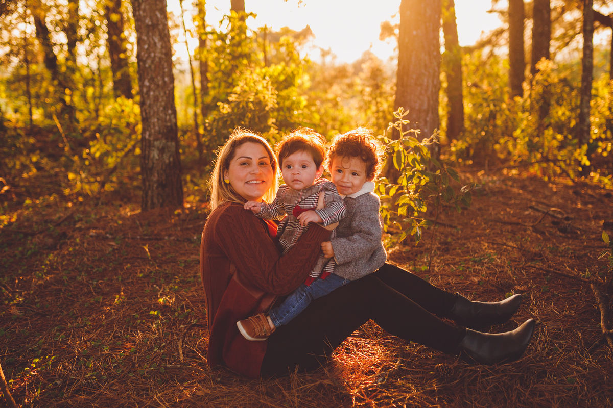 fotografa familia curitiba - ensaio. nascer do. sol aurora 6 meses acompanhamento bebe