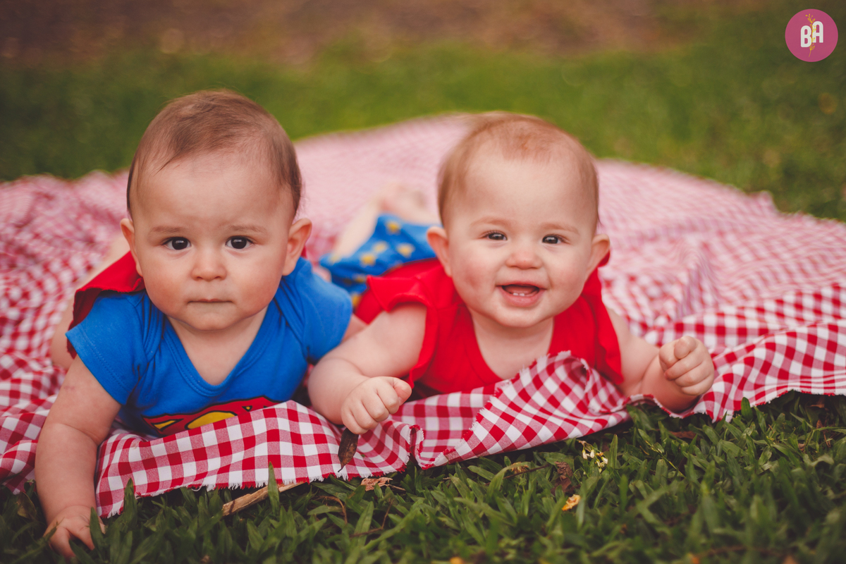 fotografa familia curitiba - ensaio externo parque barigui gêmeos 